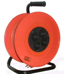 23999e19834cd52b9c3476756f2fd137